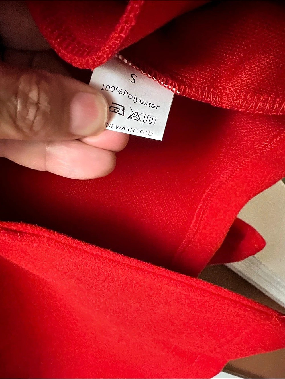 Red Polyester Jacket Size Small Like New - Picture 2 of 4